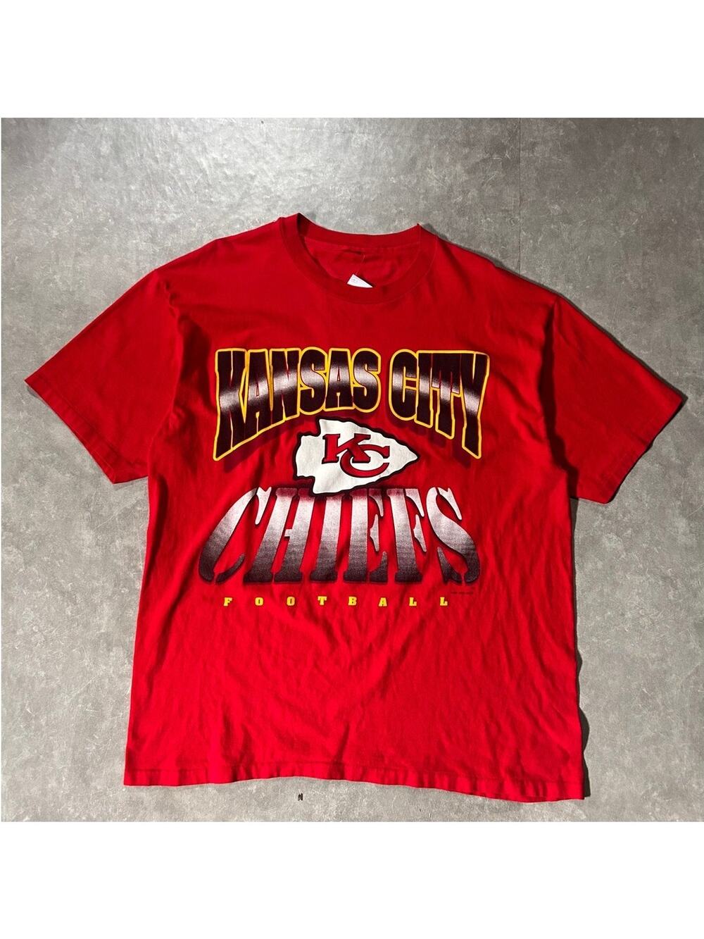 90's Vintage Kansas City Chiefs Big Print Red T-Shirt -XL
